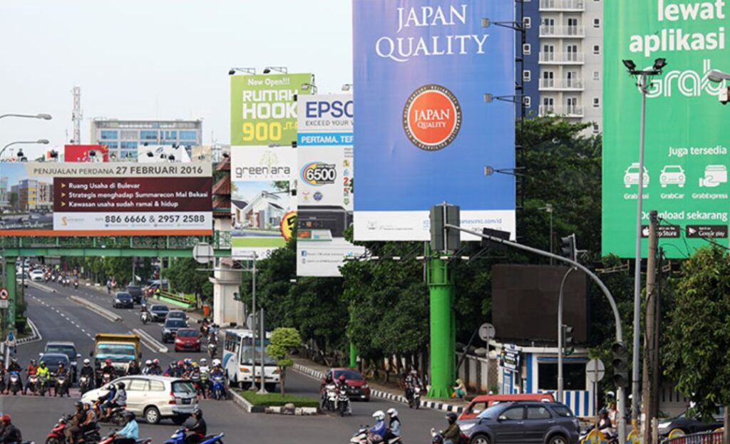 Papan Reklame Jakarta Selatan dan Strategi Pemasaran